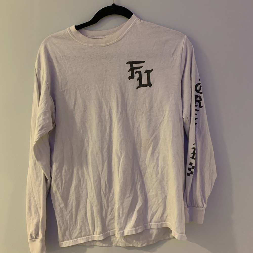 Long sleeve t